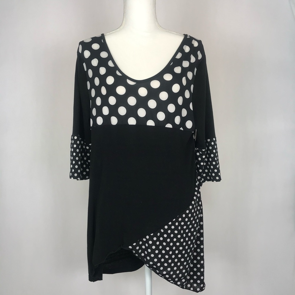 Aster by Firmiana BLK & WHT polka dots Tunic
